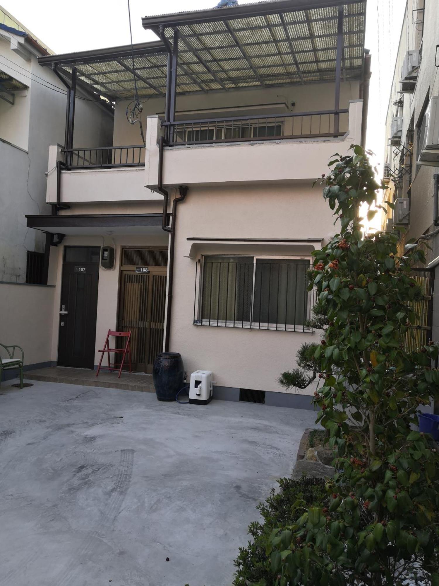 Nippori Osaka Nishi-Tengachaya Guesthouse西天下茶屋アパートメント Екстер'єр фото